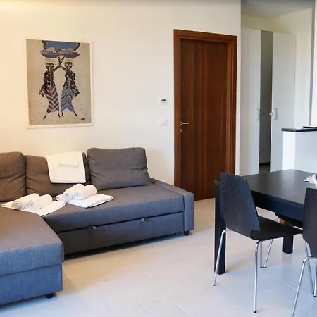 Il Roseto 12 Apartament